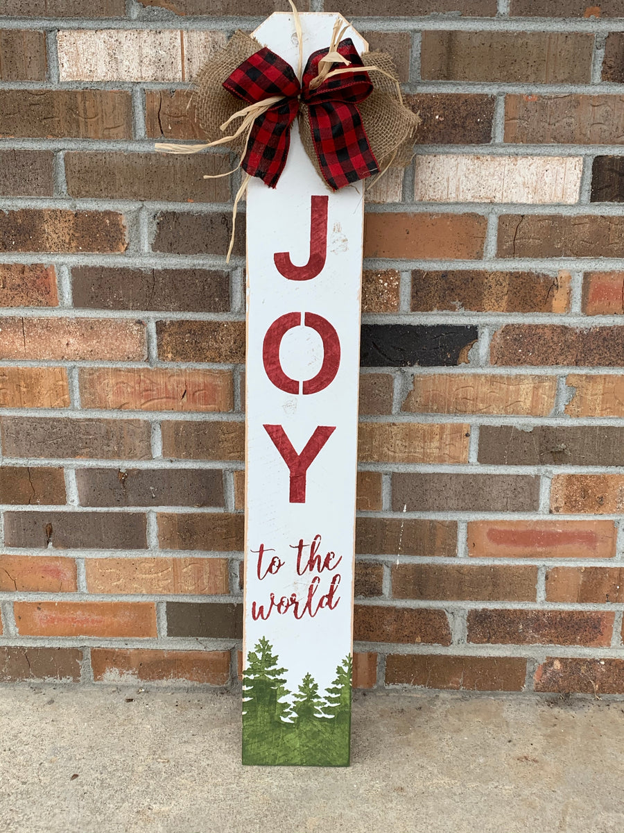 Christmas Leaner Pine Level Rustics